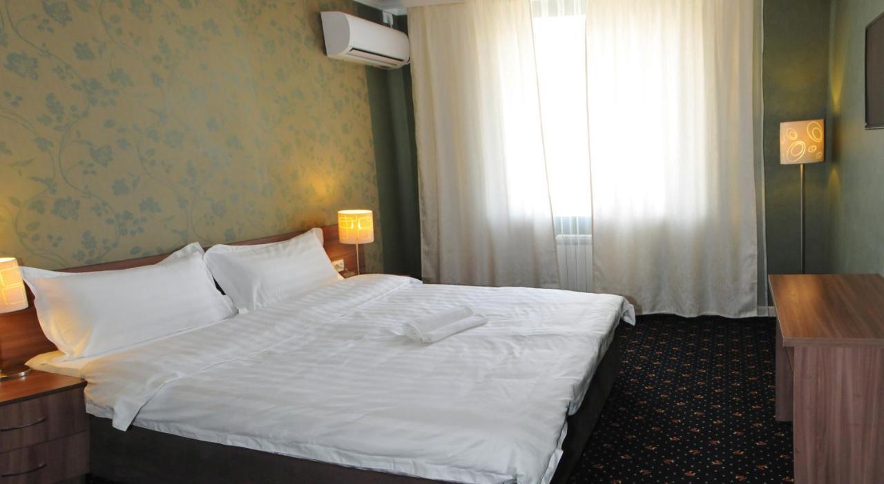 Gokai Hotel Astana Zewnętrze zdjęcie